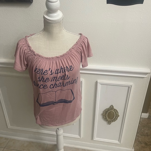 🛍️3/$25 SALE🛍️ Disney Pink Off-Shoulder Beauty & the Beast - Picture 10 of 12